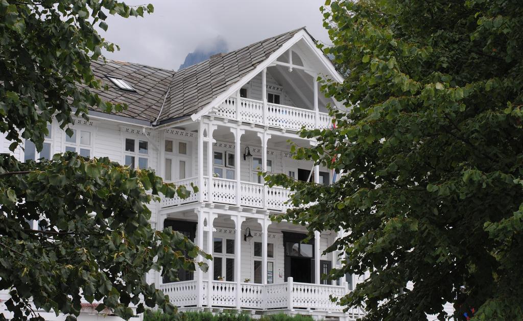 Rosendal Turisthotell Luaran gambar